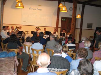 017 Publikum und Band