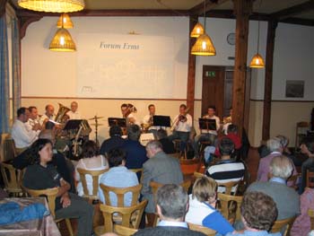 018 Publikum und Band